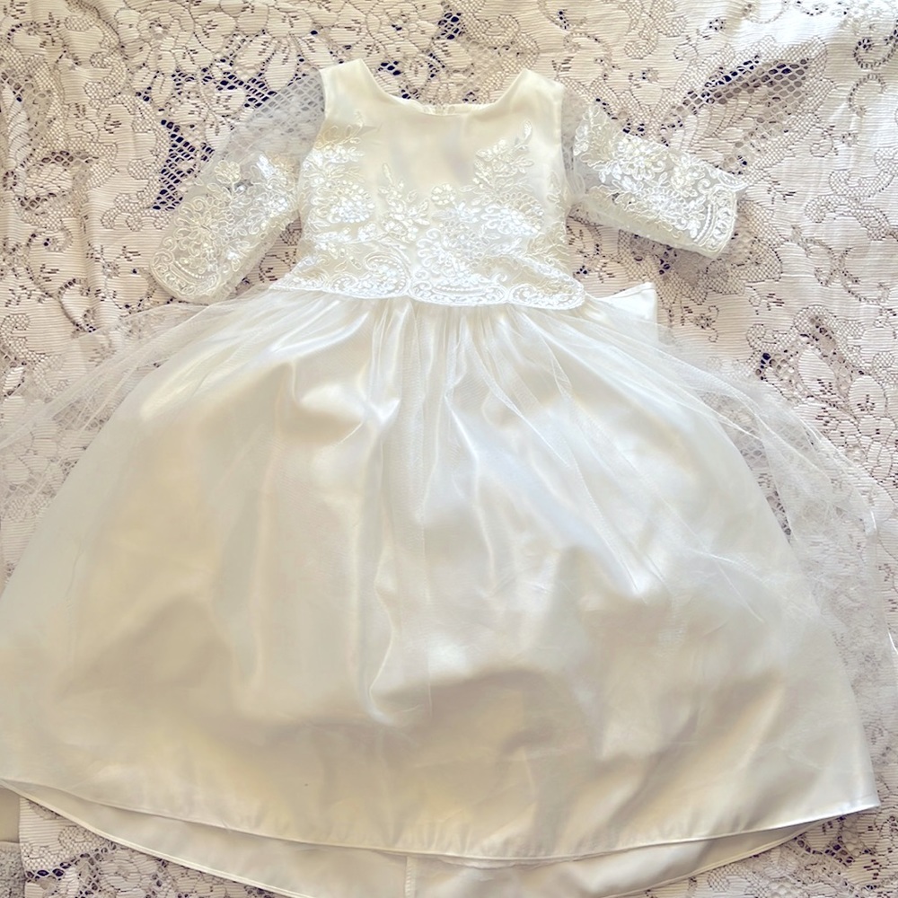Sweet Kids Sz 6 Easter Dress or Communion